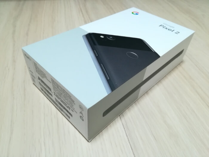 Google Pixel 2 外箱の表側