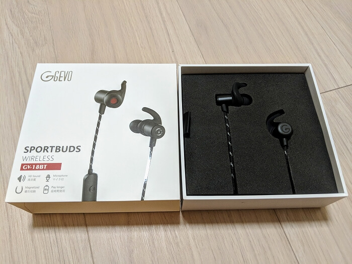 GEVO GV18 BT SPORTSBUDSの外箱を開けたところ