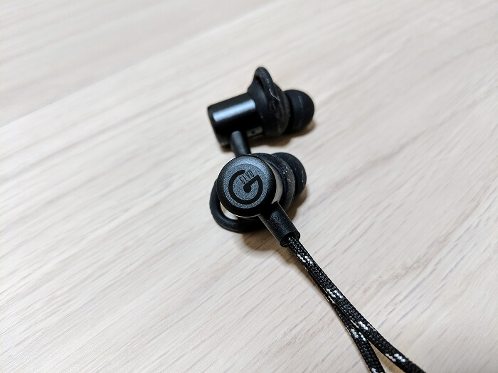 GEVO GV18 BT SPORTSBUDSの外観、耳の外側