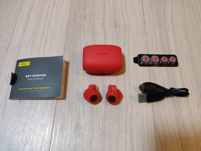 Jabra Elite Active 65t（コッパーレッド）の同梱品