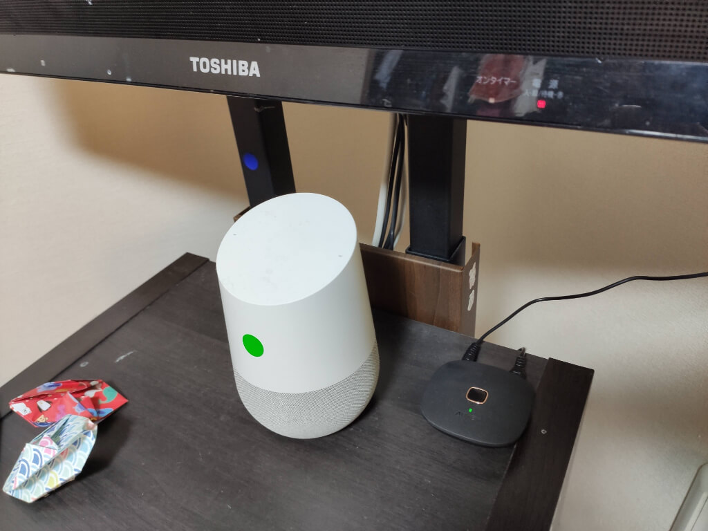 テレビとGoogle HomeとAUKEY BT-C6をつないだところ