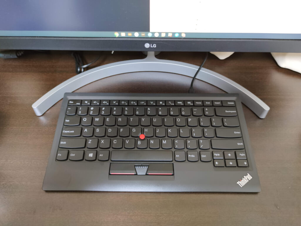 ChromeBoxに接続したThinkPadトラックポイントキーボード