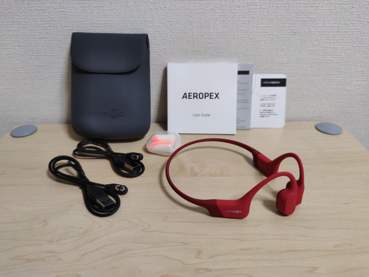 Shokz Aeropexの同梱品 付属品