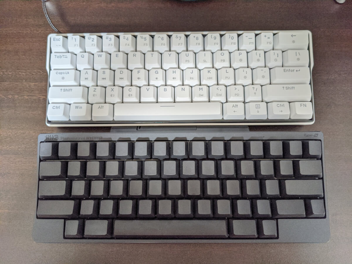 KEMOVEとHappy Hacking Keyboard（HHKB）の大きさを比較