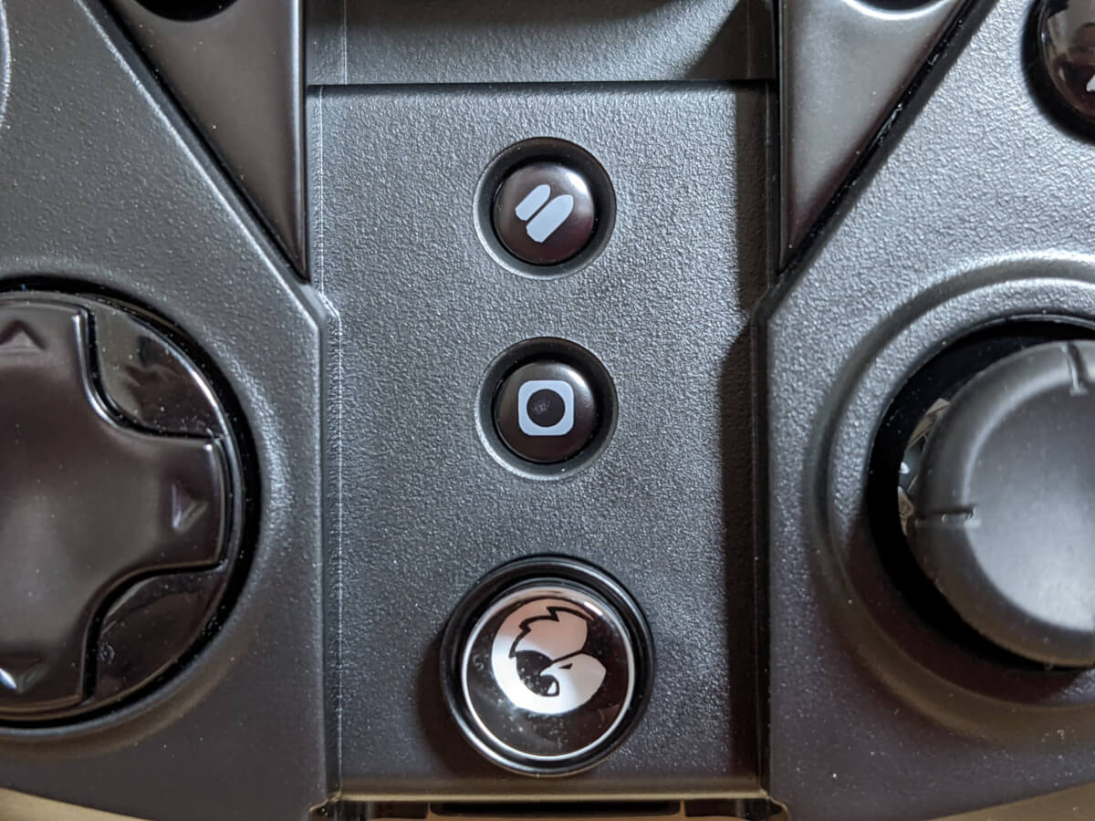 GameSir G4 Proの連打ボタン、スクショボタン、ホームボタン
