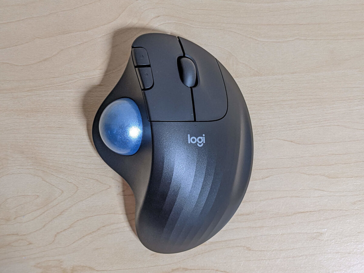 Logicool ERGO M575 上から見た様子