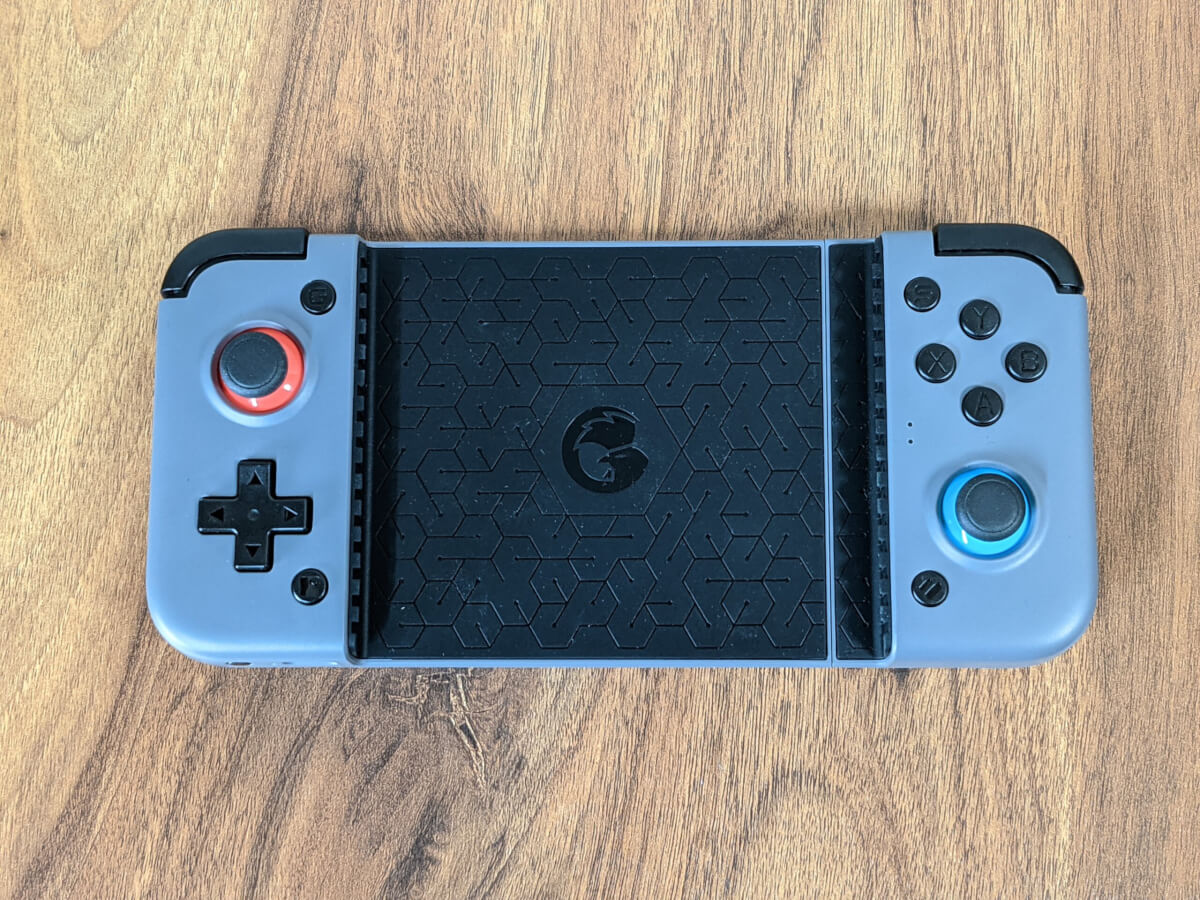 GameSir X2 Bluetooth 本体 全体像 前側