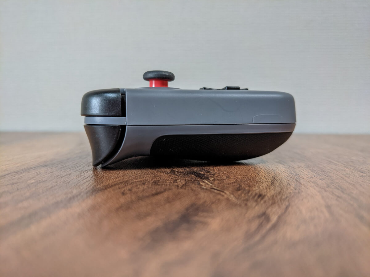 GameSir X2 Bluetooth 本体 全体像 横から見た様子