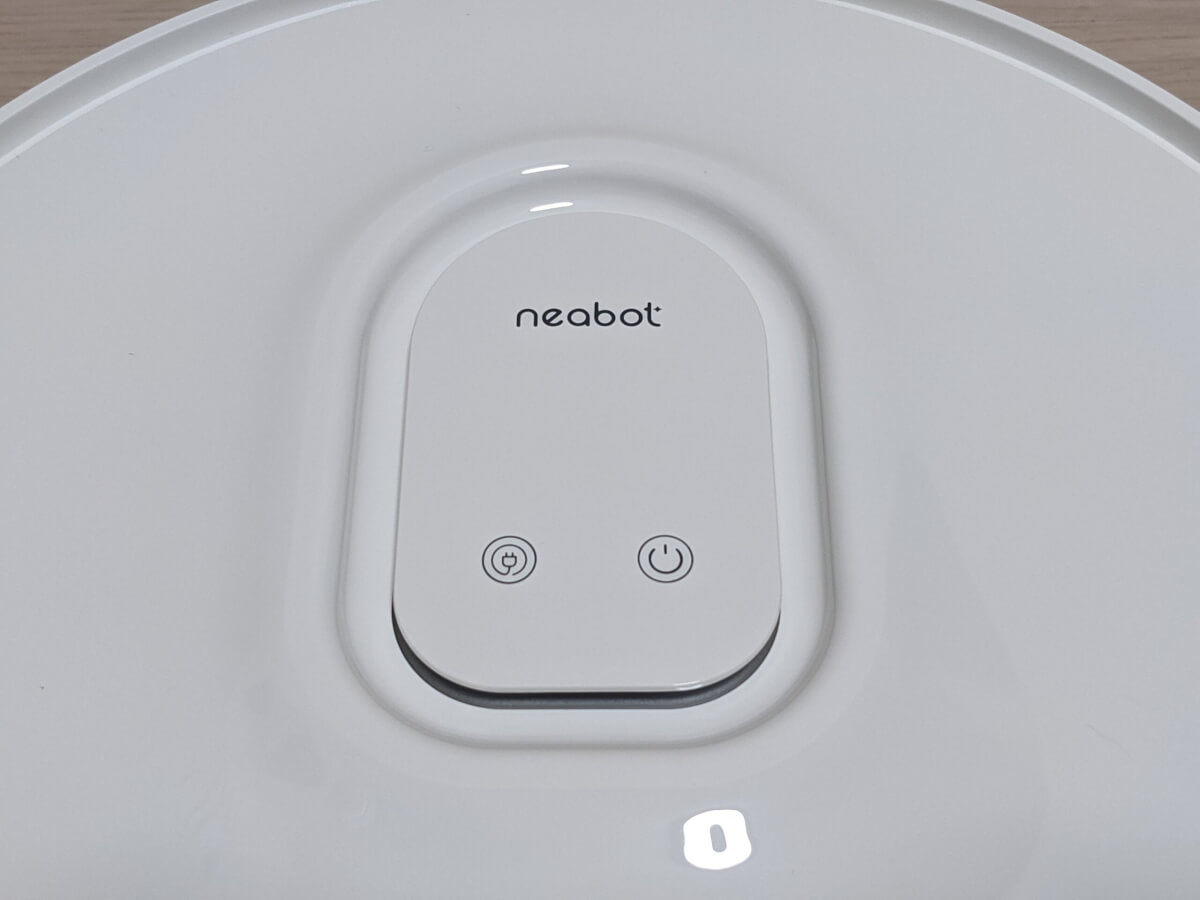 neabot NoMo Q11 ロボット掃除機本体 上面中央 ボタン群