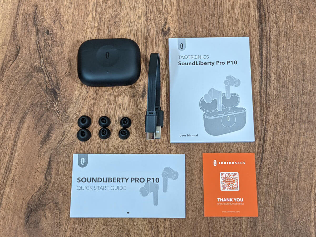 TaoTronics SoundLiberty Pro P10 ANC対応完全ワイヤレスイヤホン 本体と付属品