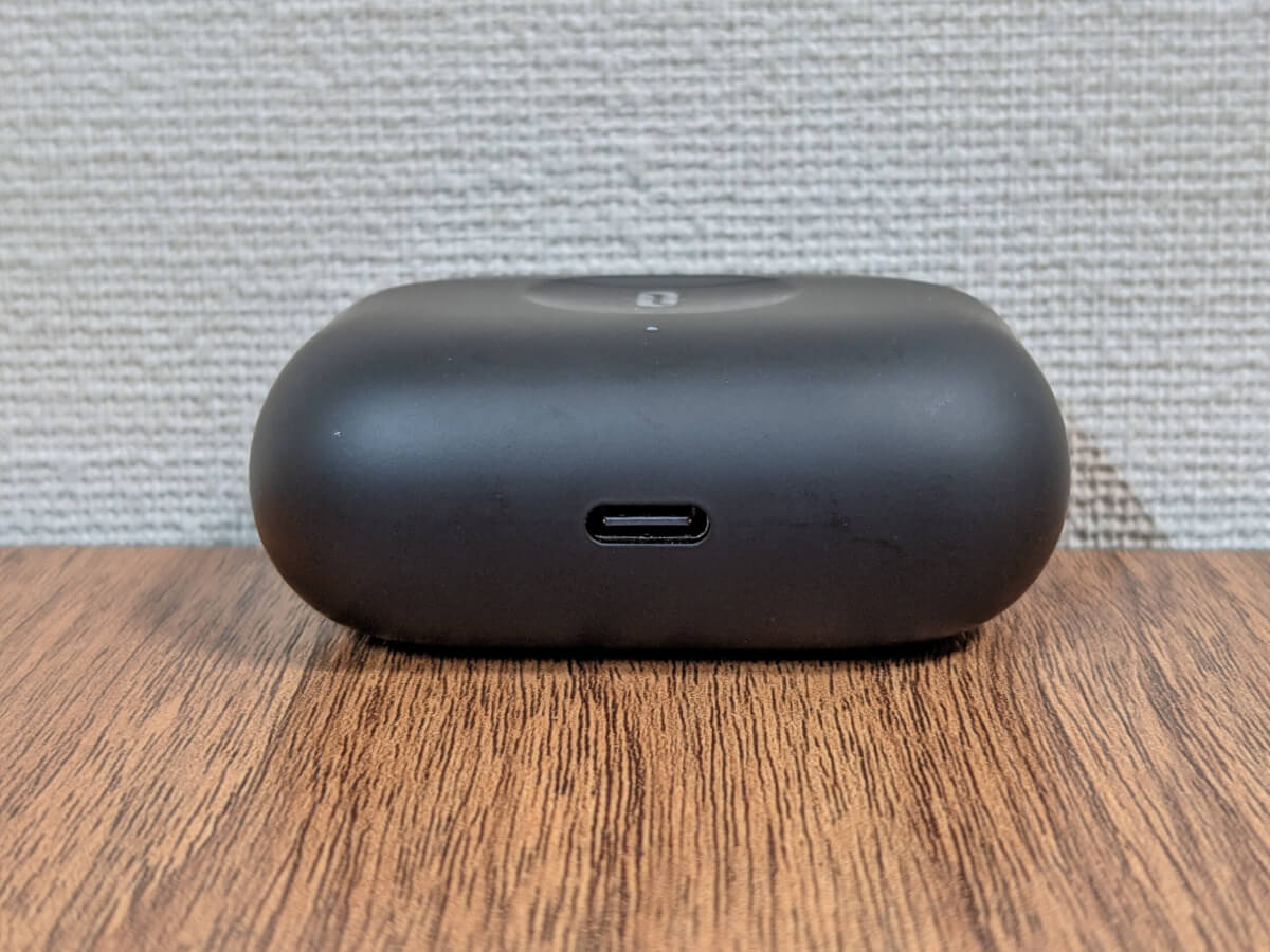 TaoTronics SoundLiberty Pro P10 ANC対応完全ワイヤレスイヤホン ケース 底面 USB-C