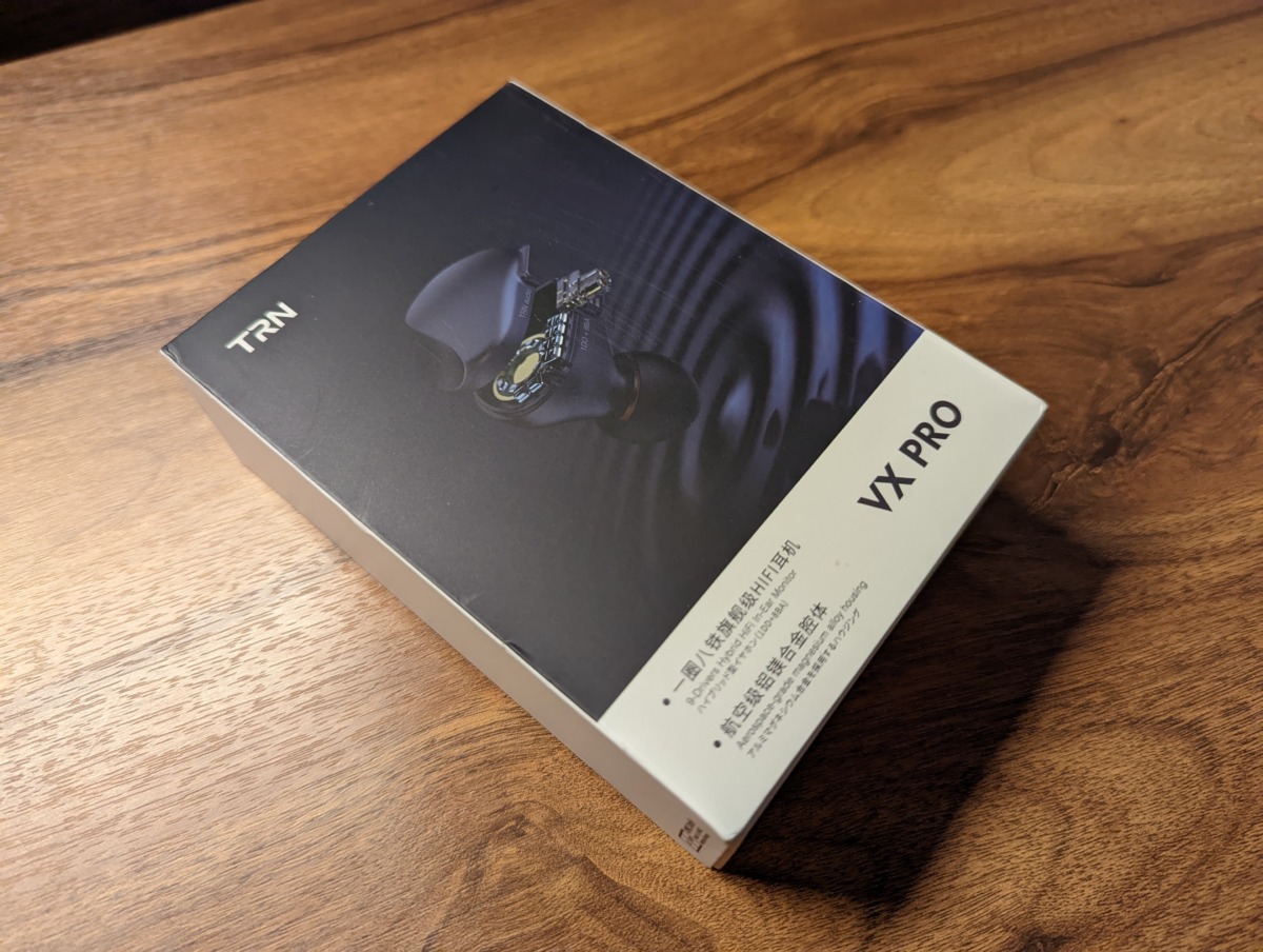TRN VX pro HiFiイヤホン 外箱