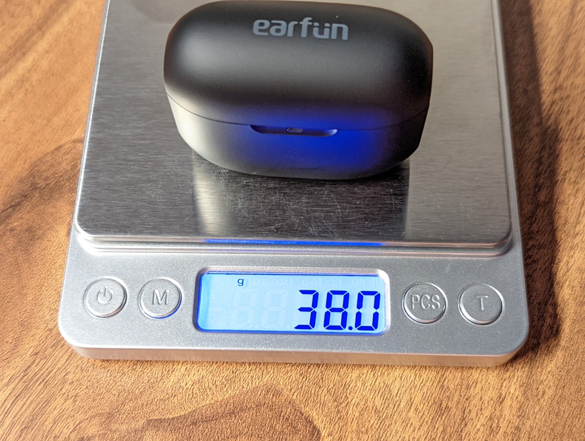 EarFun Free Mini 完全ワイヤレスイヤホン レビュー 本体 ケース 重さ