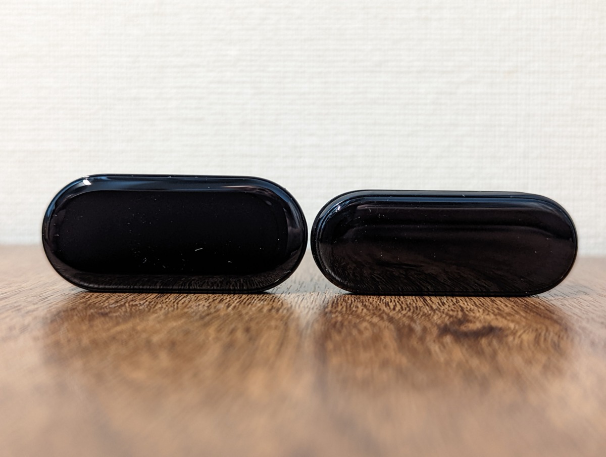 Xiaomi Smart Band Mi band 7 レビュー Mi Band 6とのペブル部分の幅を比較