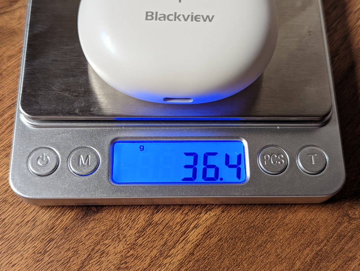 Blackview Airbuds 6 完全ワイヤレスイヤホン レビュー ケースと本体 重さ 実測