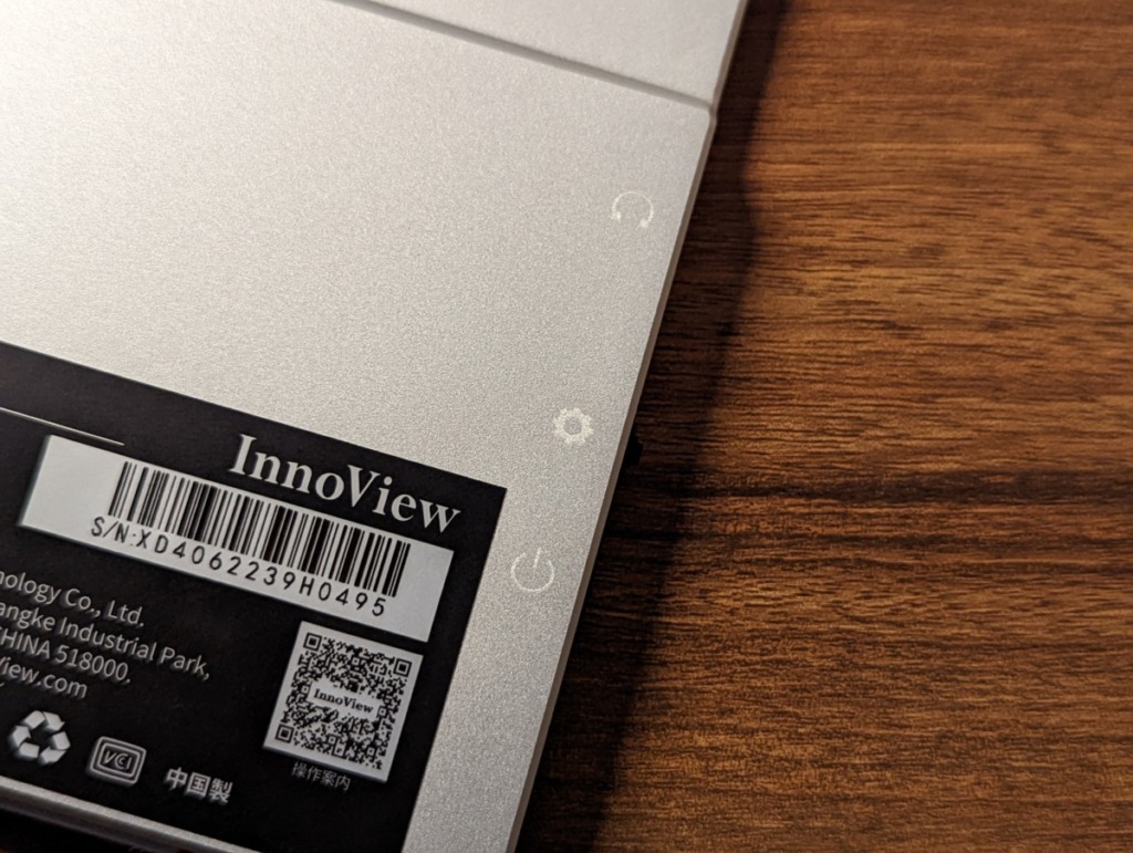 VESAマウント対応モバイルモニターInnoView INVPM406レビュー 本体 背面 操作系統