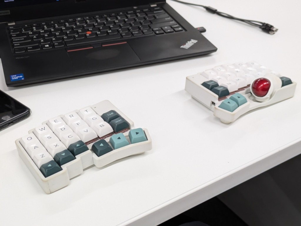 ハネナイトシートHNT003を自作キーボードroBaにつけて仕事場でも使ってみた