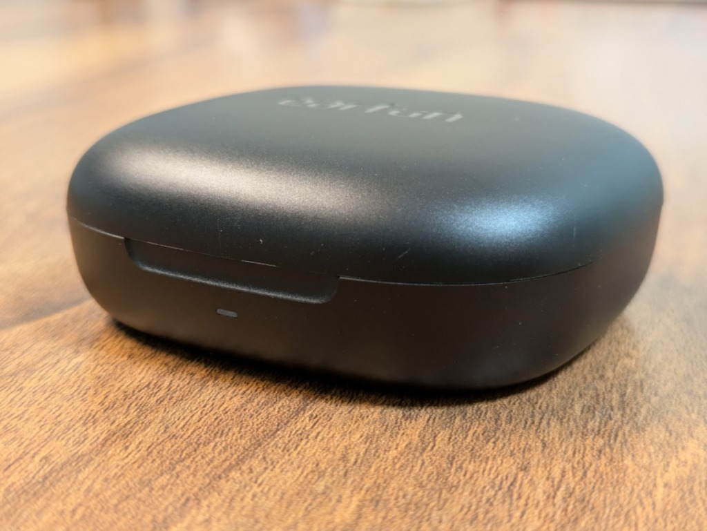 EarFun OpenJumpレビュー ケース 前面