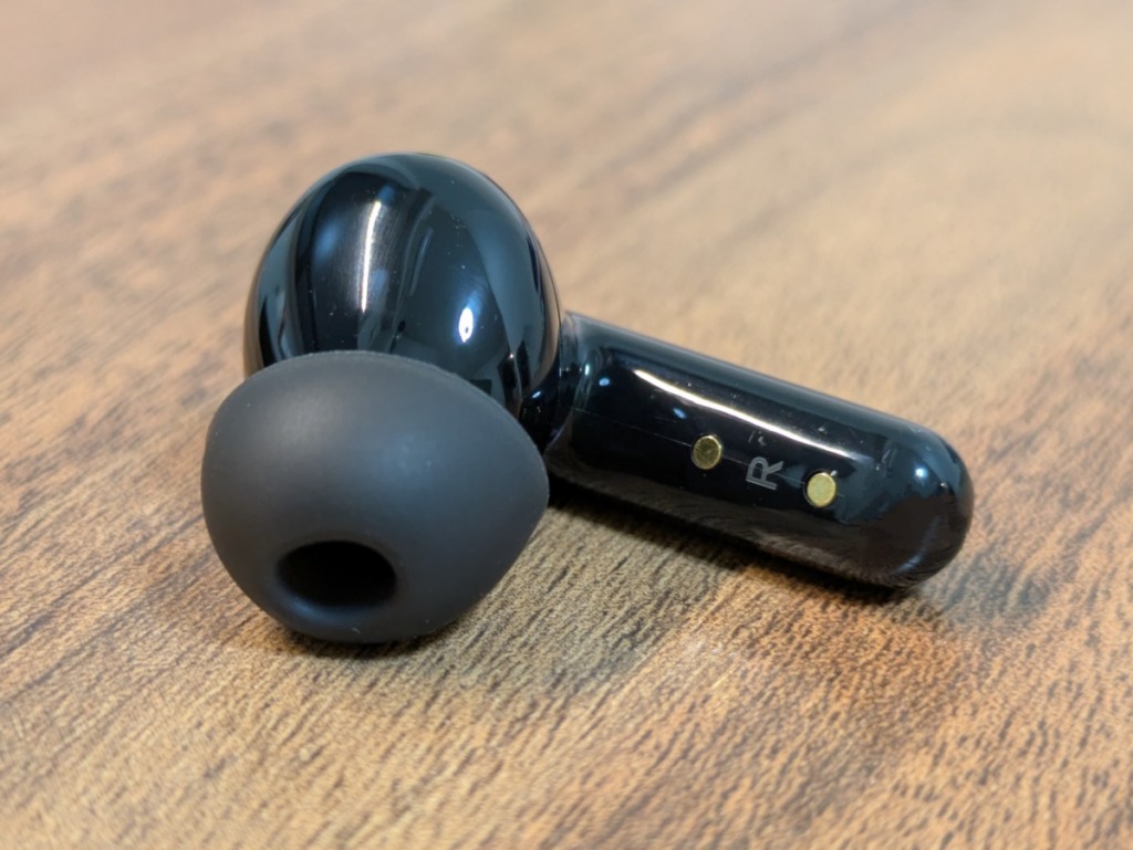 EarFun Air Pro 4iレビュー 本体 内側