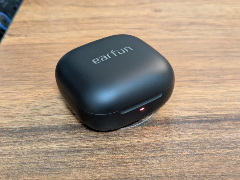 EarFun Air Pro 4iレビュー ワイヤレス充電