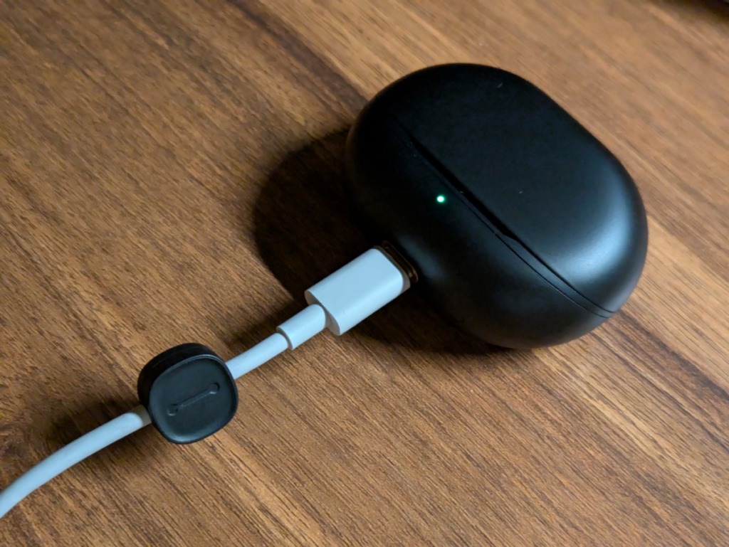 SOUNDPEATS Air5 Pro+ レビュー PeatsAudioアプリ 充電 有線のみ対応