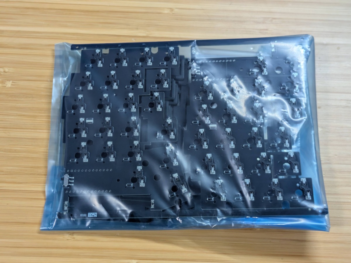 torabo-tsuki LP(S) レビュー 届いたキット 静電気防止袋に入った基板